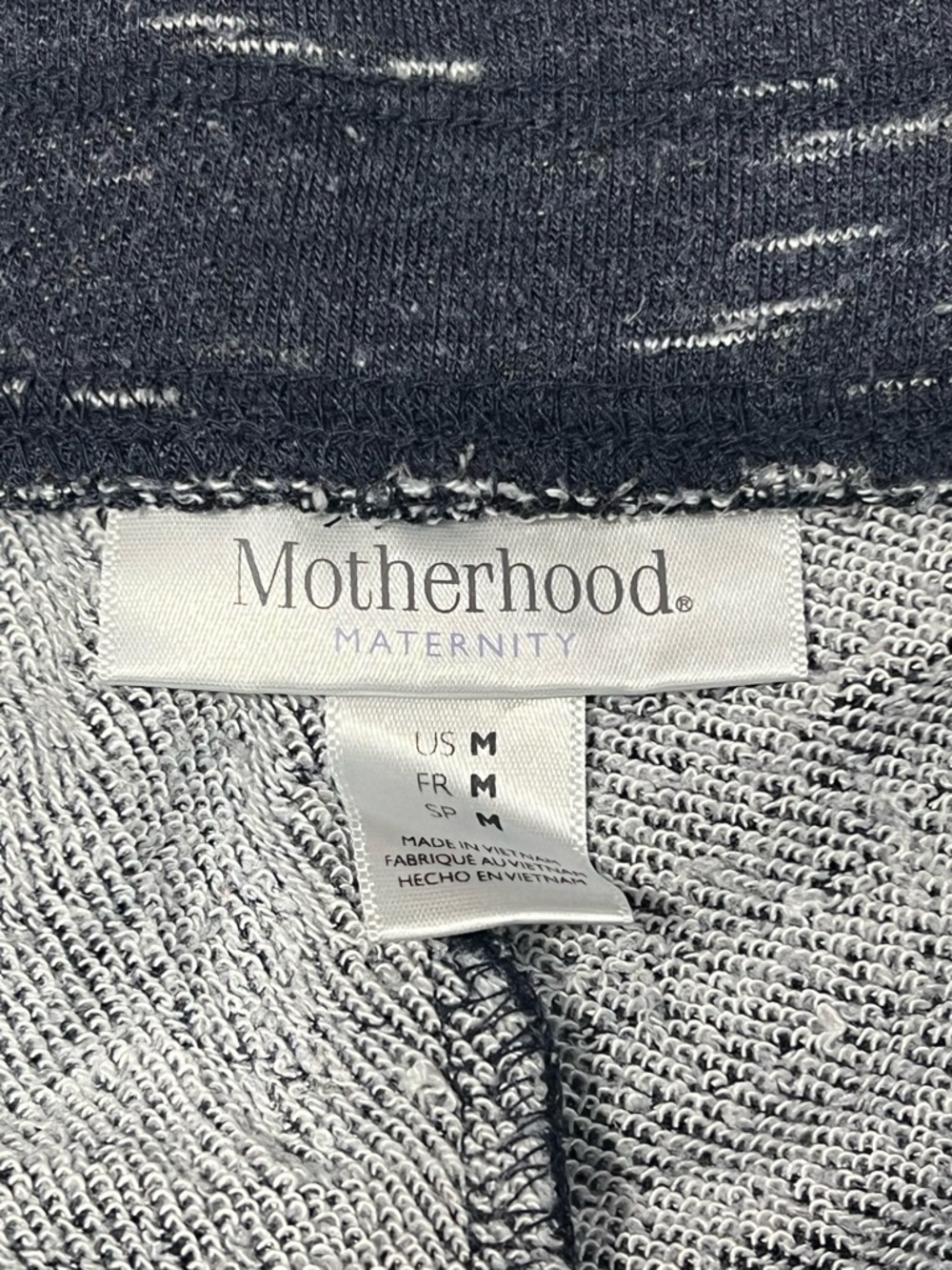Motherhood Maternity Shorts Medium Pull-On Faux Pocket Comfort Shorts - Picture 6 of 9